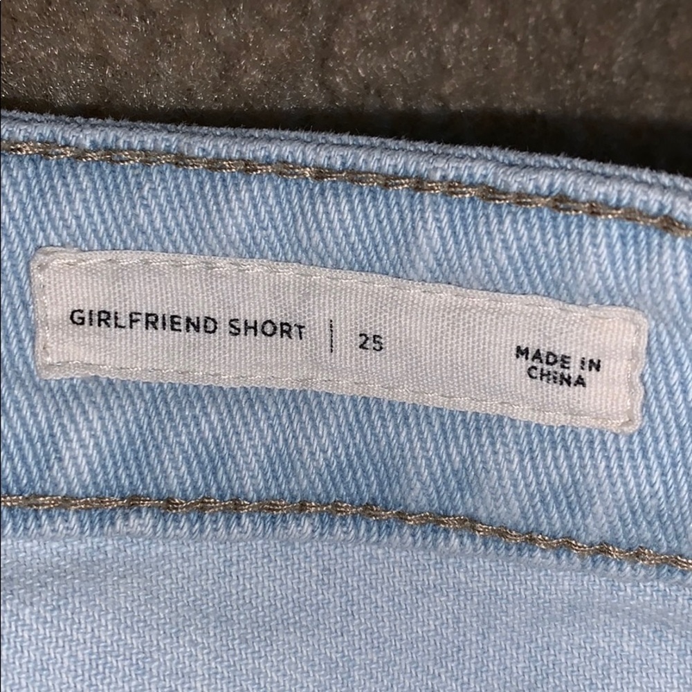 Shorts - Picture 4 of 4